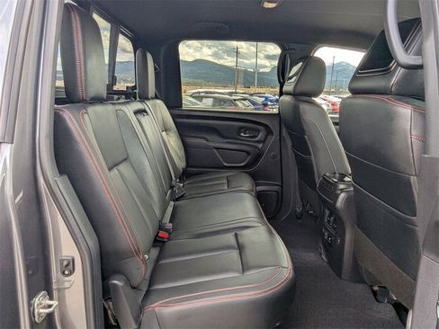 Used 2021 Nissan Titan PRO-4X w/ Pro-4x Convenience Package image 29