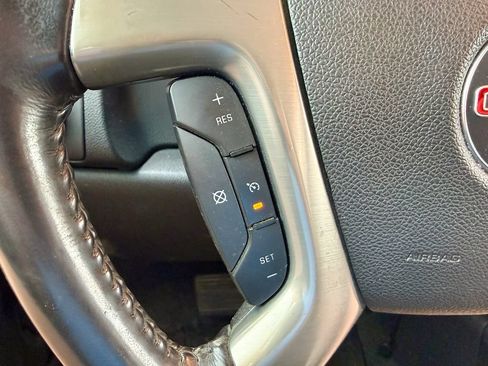 Used 2013 GMC Yukon XL SLT AWD/4WD image 22