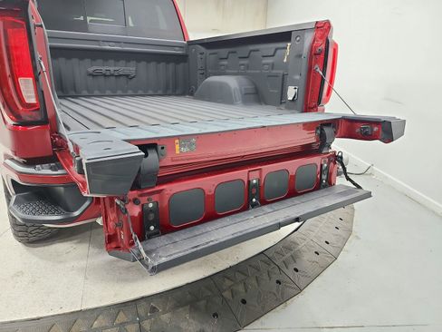 Used 2024 GMC Sierra 1500 AT4 w/ Technology Package AWD/4WD image 55