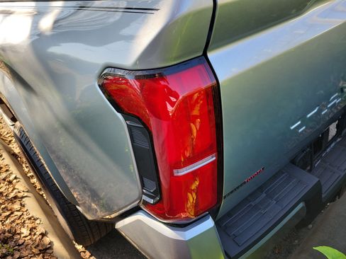 Used 2024 Toyota Tacoma SR5 image 18