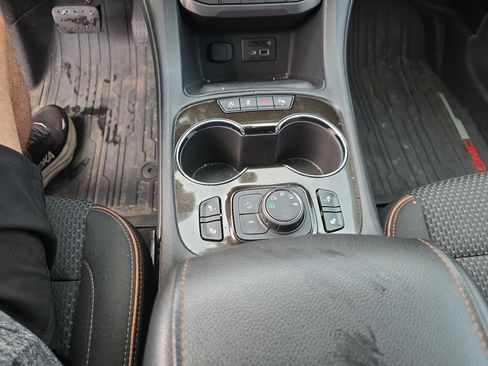 Used 2021 GMC Acadia AT4 w/ Trailering Package AWD/4WD image 32