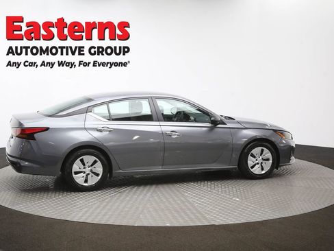 Used 2024 Nissan Altima 2.5 S image 43