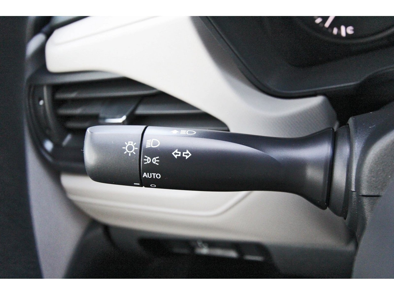 Used 2026 Subaru Forester AWD/4WD image 17