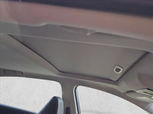 Used 2024 Nissan Altima 2.5 SR w/ SR Premium Package image 22