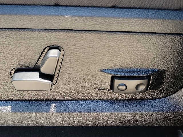 Used 2024 RAM 1500 Warlock AWD/4WD image 13