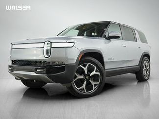 Used 2024 Rivian R1S Adventure AWD/4WD video 1