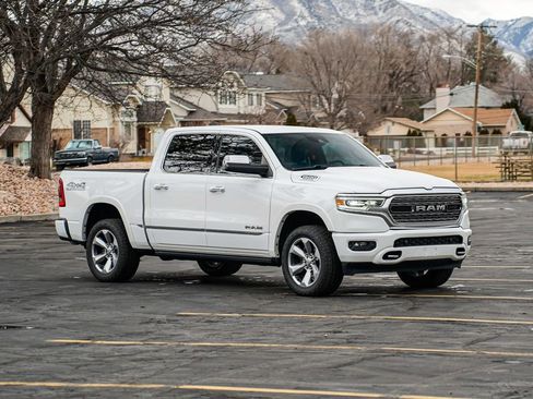 Used 2020 RAM 1500 Limited image 3