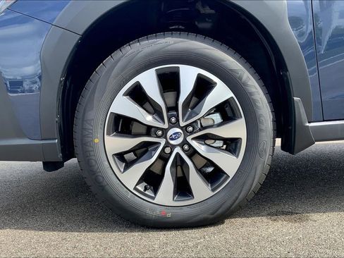 New 2025 Subaru Outback Touring XT image 15