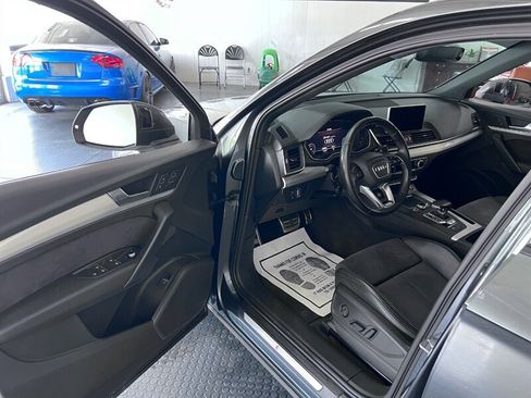 Used 2018 Audi SQ5 Premium Plus image 22