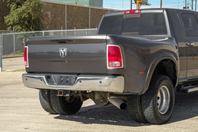 Used 2014 RAM 3500 Laramie Longhorn w/ Convenience Group AWD/4WD image 11