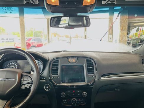 Used 2023 Chrysler 300 S RWD image 36