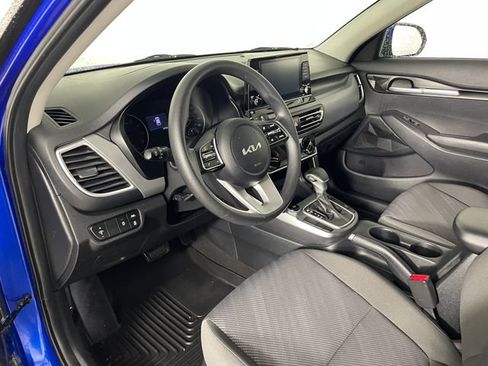 Certified 2022 Kia Seltos LX AWD/4WD image 3