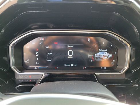 New 2026 GMC Sierra 1500 SLT image 19