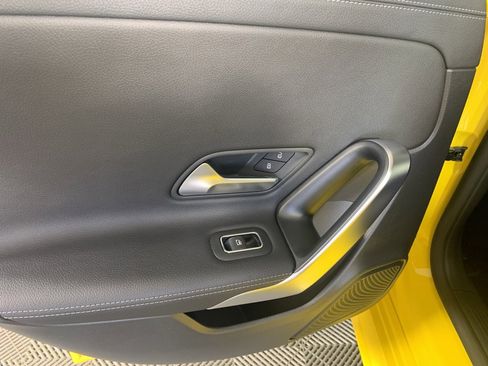 Used 2020 Mercedes-Benz CLA 250 4MATIC image 33