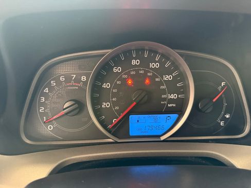 Used 2014 Toyota RAV4 LE FWD image 14