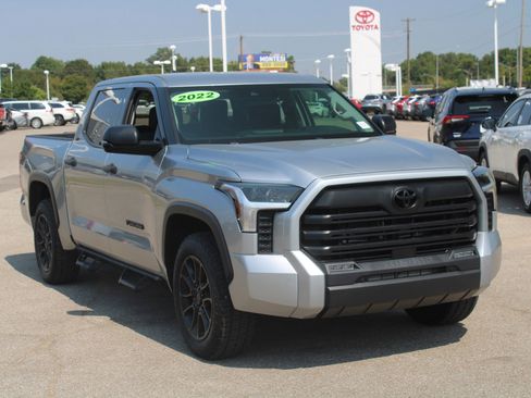 Used 2022 Toyota Tundra SR5 image 22