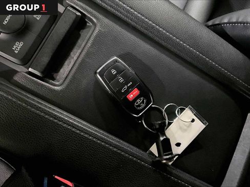 Used 2024 Toyota Grand Highlander Limited image 14