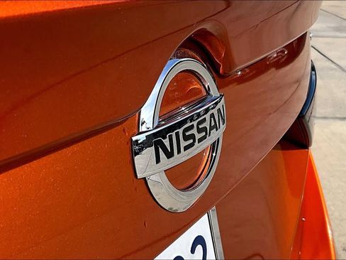 Used 2021 Nissan Sentra SR w/ SR Premium Package image 30