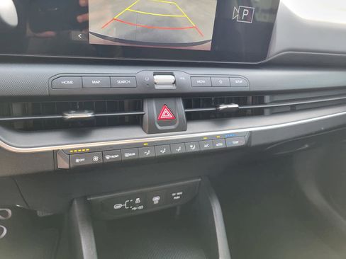 Used 2025 Kia K4 LXS image 22