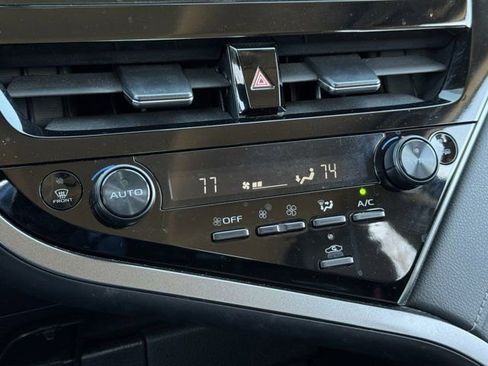 Used 2024 Toyota Camry XSE image 19