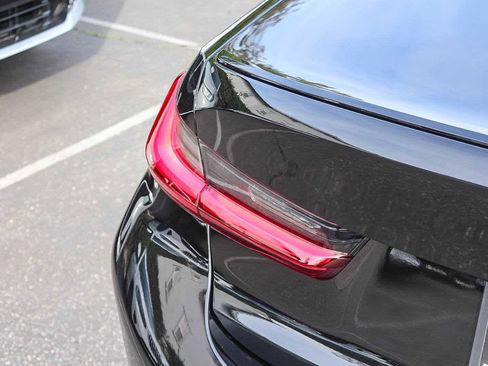 New 2026 BMW 330i 330i w/ M Sport Package image 7