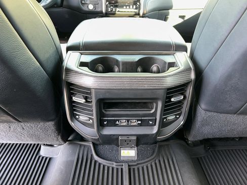 Used 2019 RAM 2500 Limited image 32