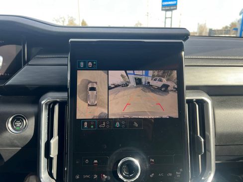 Certified 2025 GMC Acadia Elevation image 28