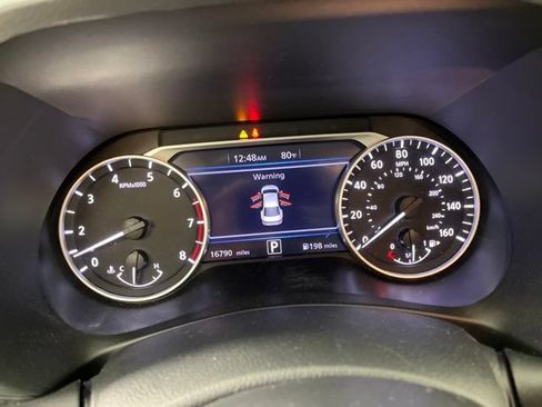 Used 2023 Nissan Sentra SV FWD image 25