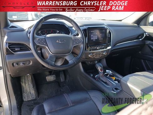 Used 2024 Chevrolet Traverse RS image 17