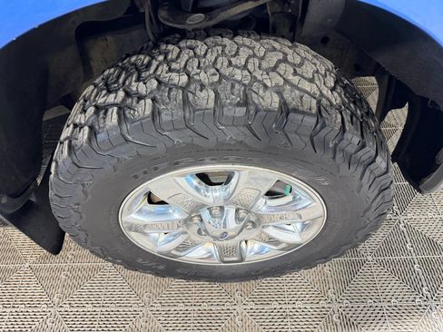 Used 2013 Ford F150 XLT w/ XLT Chrome Pkg image 10