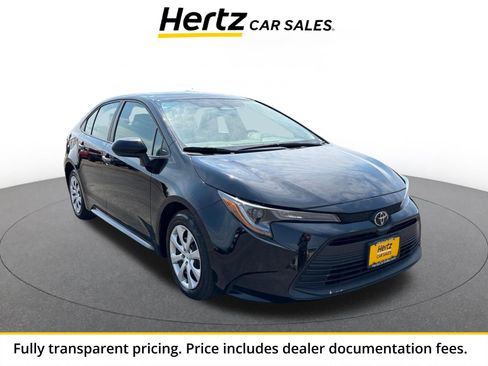 Used 2025 Toyota Corolla LE FWD image 1