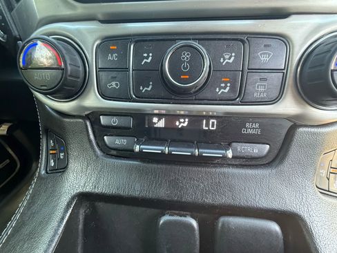 Used 2015 GMC Yukon SLT w/ HD Trailering Package image 46