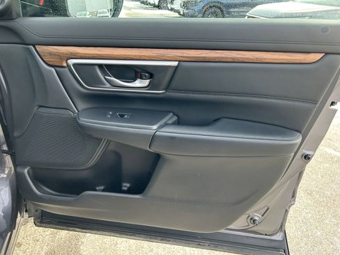 Used 2020 Honda CR-V Touring image 18