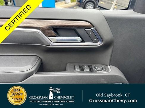 Used 2026 Chevrolet Silverado 1500 LT Trail Boss w/ LT Trail Boss Premium Package AWD/4WD image 11
