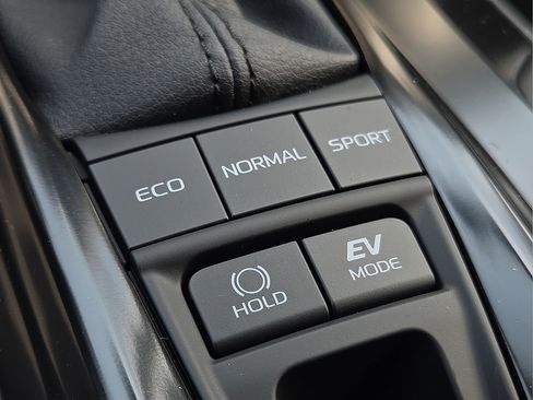 New 2026 Toyota Camry SE FWD image 22