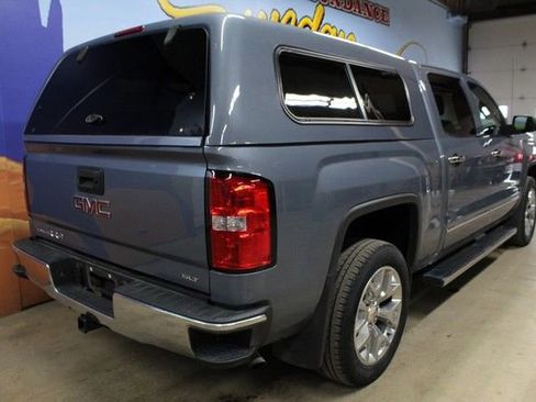 Used 2015 GMC Sierra 1500 SLT w/ SLT Crew Cab Value Package AWD/4WD image 4