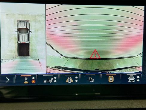 New 2026 GMC Sierra 2500 AT4 w/ AT4 Premium Plus Package image 14