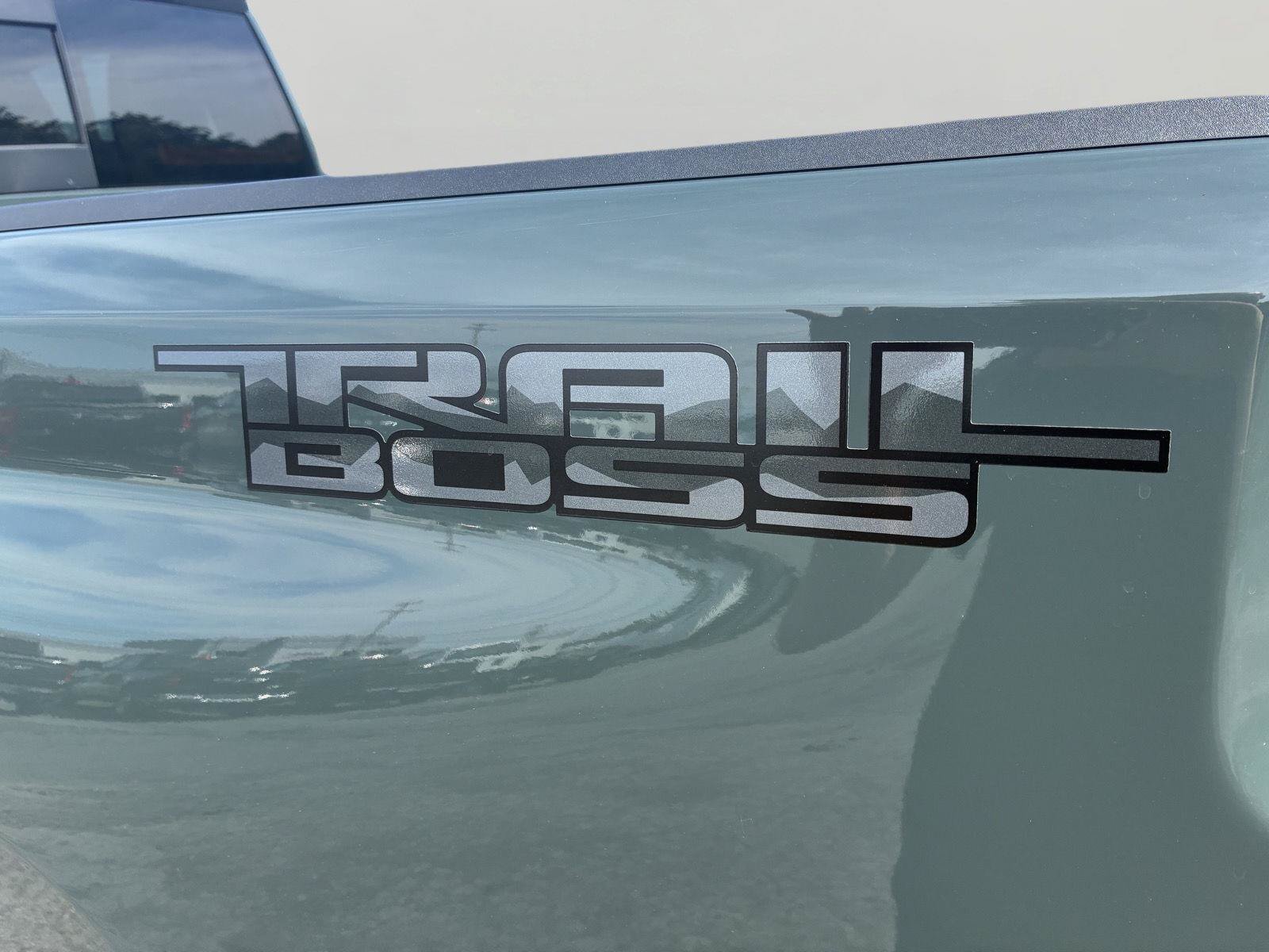 Used 2026 Chevrolet Silverado 3500 LT w/ Trail Boss Package AWD/4WD image 38