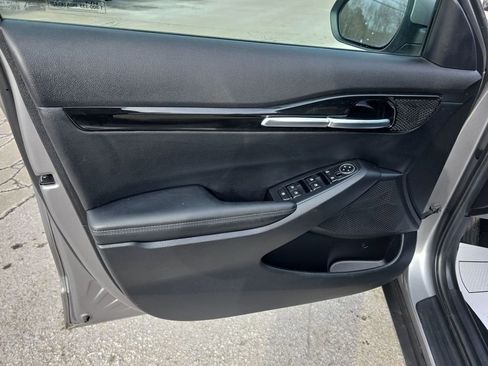 Used 2024 Kia Seltos EX image 10