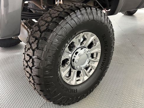 Used 2015 Ford F350 Lariat image 57