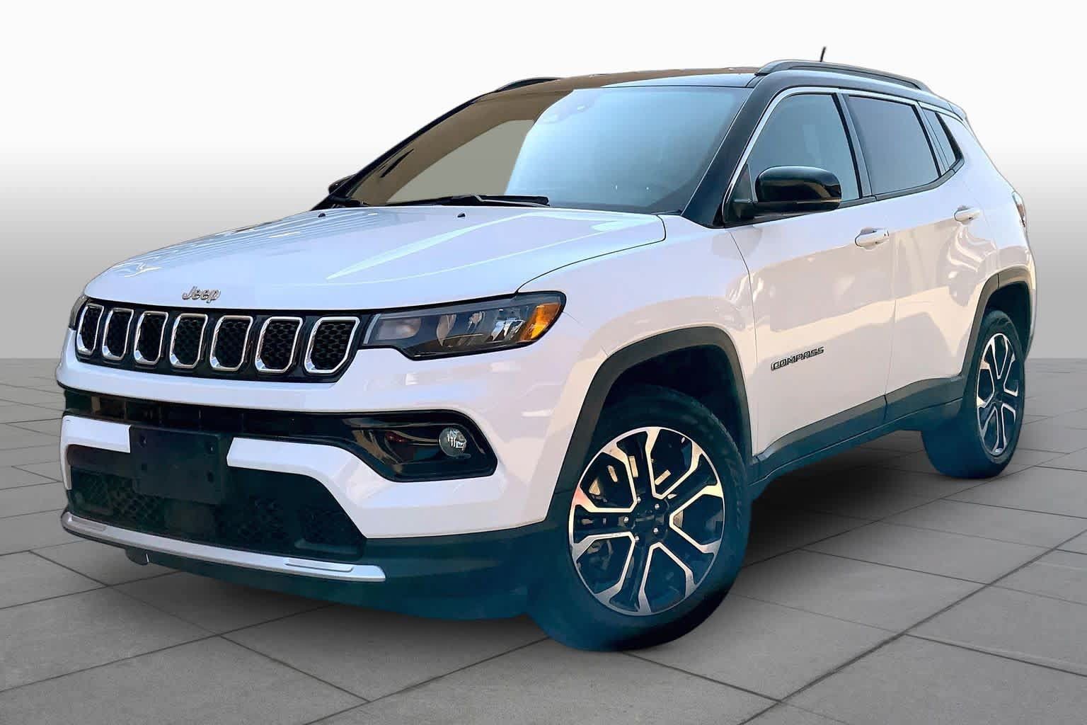 Used 2024 Jeep Compass Limited AWD/4WD image 1