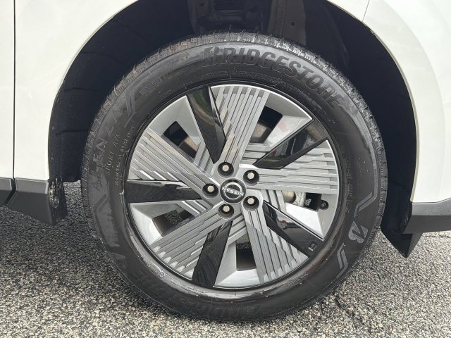 Certified 2025 Nissan Murano SL w/ Cargo Package AWD/4WD image 13