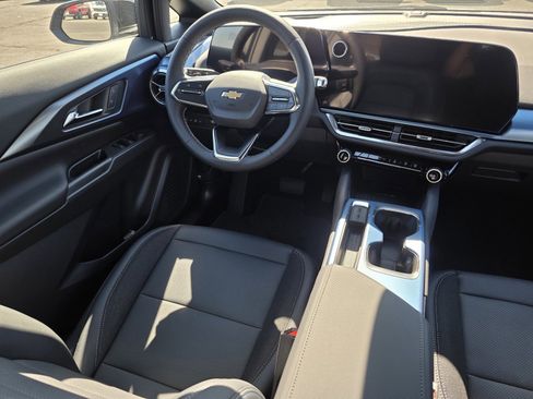 New 2026 Chevrolet Equinox EV LT w/ LPO, Blackout Package image 19