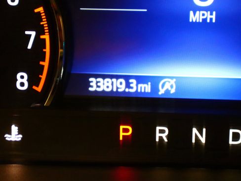 Used 2024 Ford Explorer XLT w/ Equipment Group 202A image 14