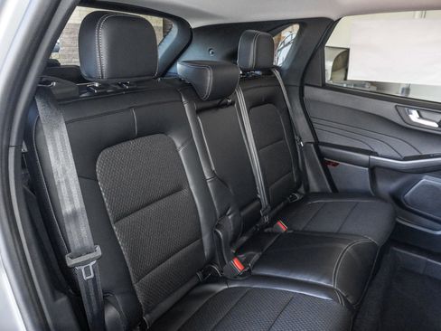 New 2026 Ford Escape SE image 44