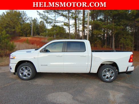 New 2026 RAM 1500 Big Horn AWD/4WD image 4