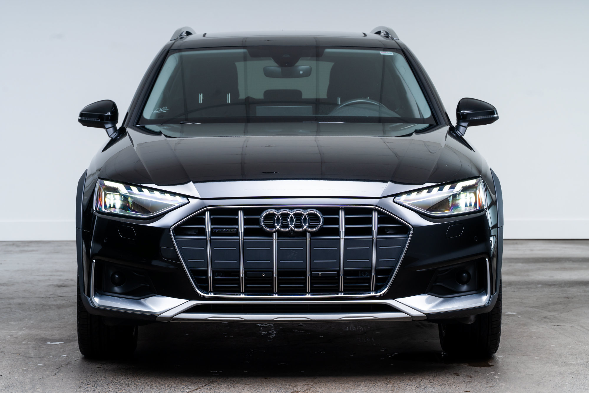 Used 2022 Audi A4 2.0T allroad Premium Plus AWD/4WD image 2