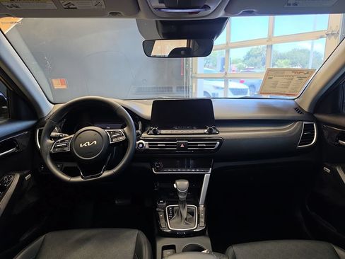 Certified 2023 Kia Seltos SX AWD/4WD image 18