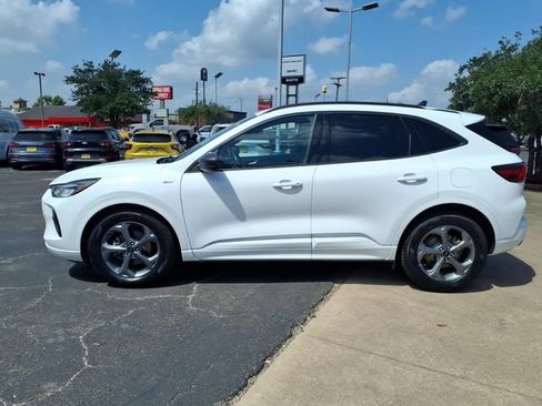Used 2023 Ford Escape ST-Line FWD image 8
