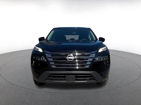 Used 2025 Nissan Rogue SV image 4